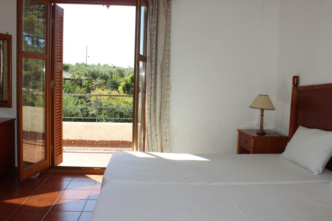 Minas Villa Stoúpa Extérieur photo